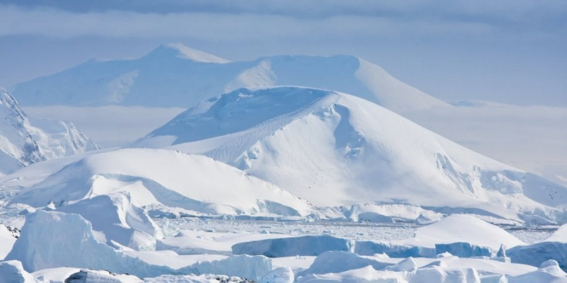 Підступний сніг. Учені знайшли несподіване пояснення швидкому потеплінню в Арктиці